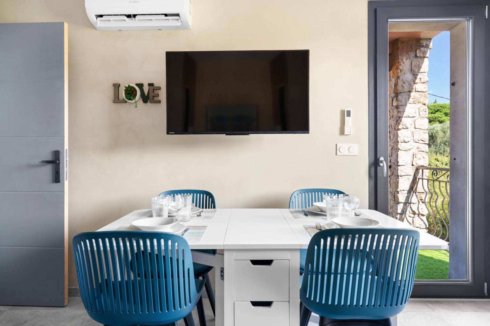 Appartement Reves Bleus, T2 Proche Des Sablettes, Clim, Wifi, Place De Parking La Seyne-sur-Mer